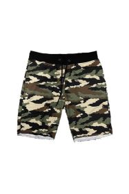Weiv Raw Cut Sweat Shorts (Color: WOOD CAMO, size: S)